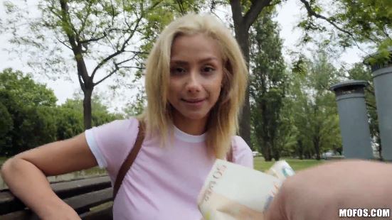 Cute Blonde Veronica Enjoy In Public Sex.